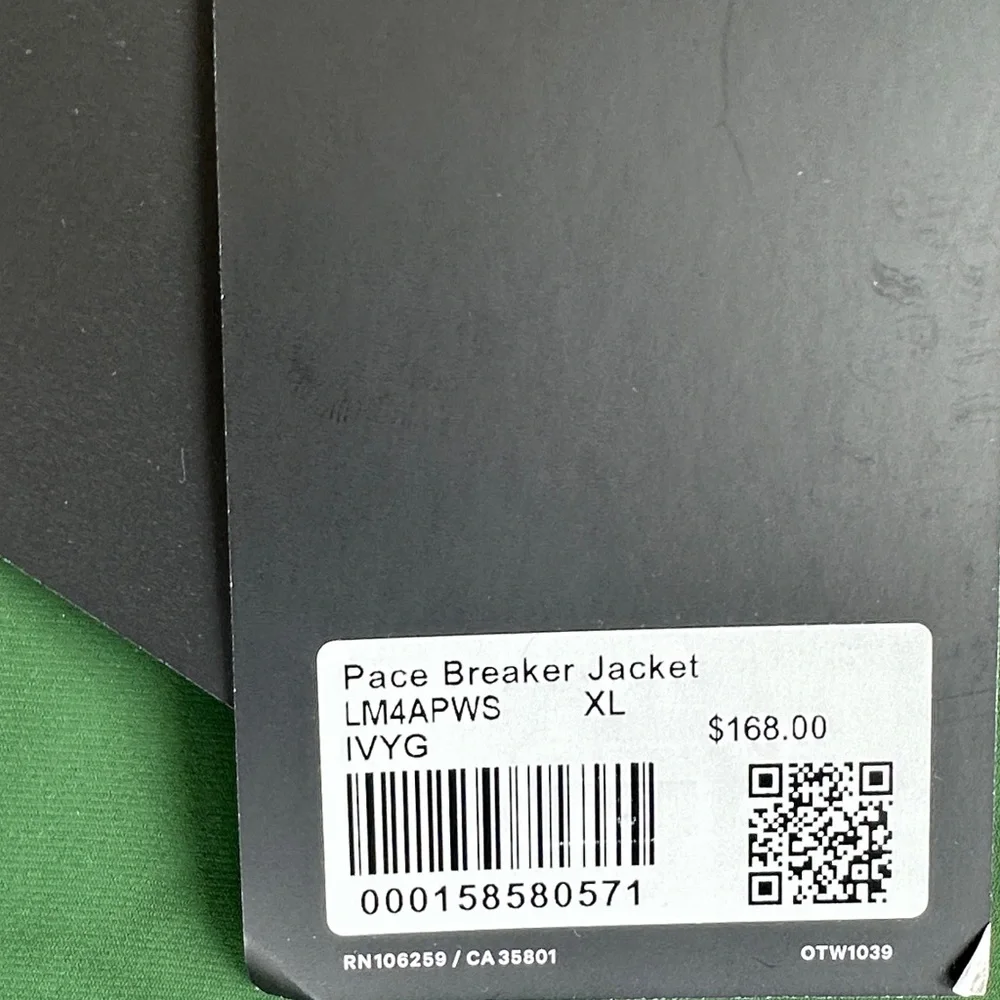 Lululemon Pace Breaker Jacket Forest Green Hooded Jacket - Performance Zip-Up - Picture 9 of 12